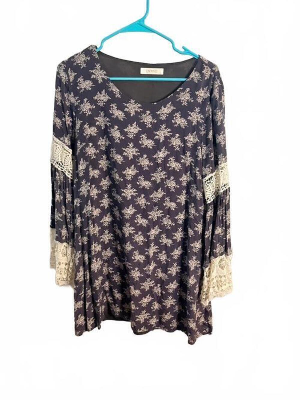 Entro Women's Light Blue Floral Bohemian Tunic Blouse with Lace Trim, Size L
